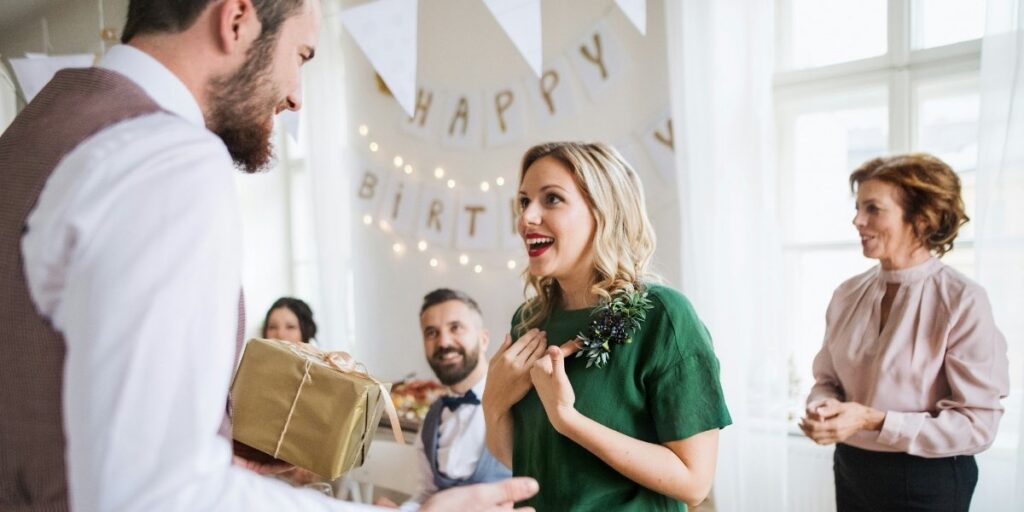 What To Gift Your Boss: Thoughtful Ideas for Every Occasion