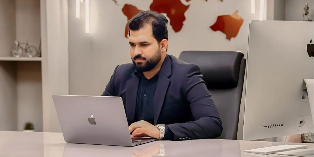 Innam Dustgir: Pioneering a New Era of Digital Transformation and Business Innovation