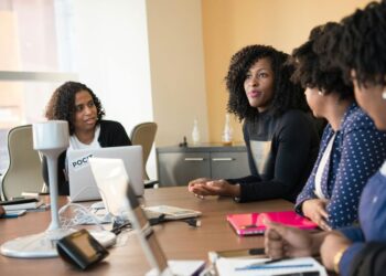 Celebrating Women in Pet Nutrition: Zora's Best Friendz and the Power of Female Leadership