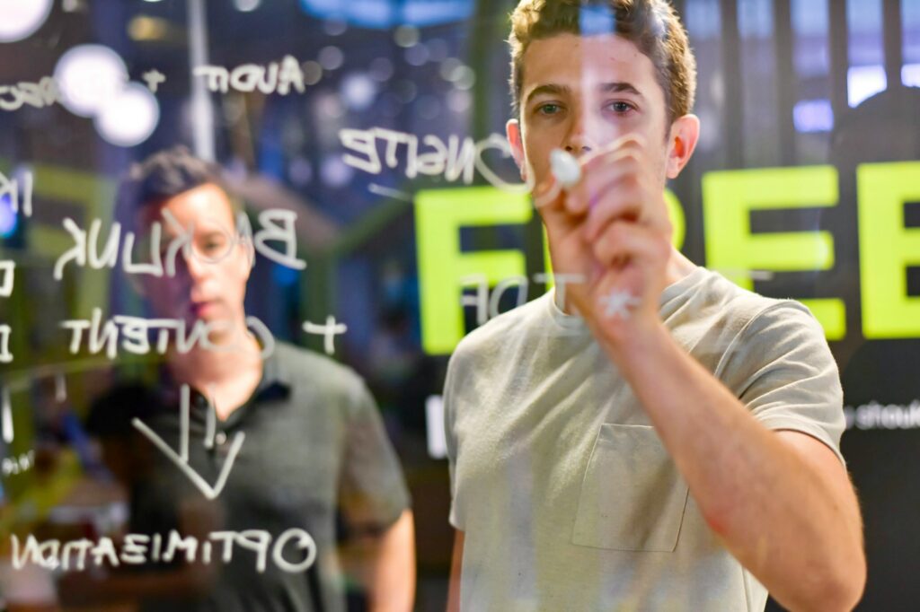 Marquis Who’s Who Celebrates Patrick J. Ward’s Creative Approach to Digital Marketing