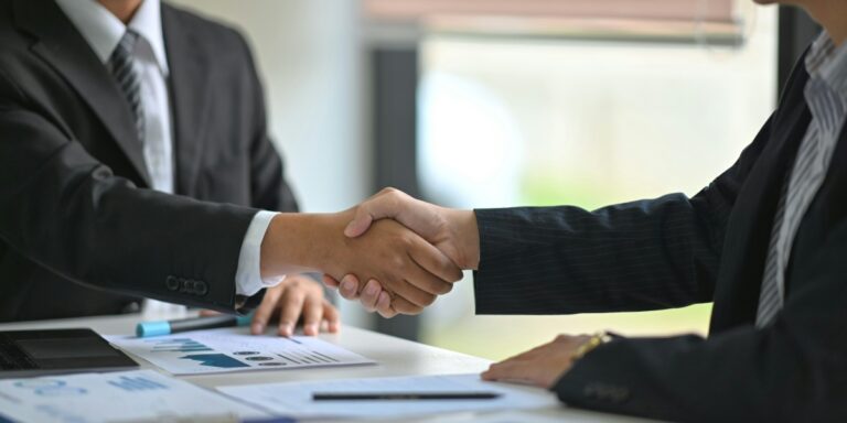 Eagle Dawn Capital Assists Aspiring Entrepreneurs with Business Acquisitions
