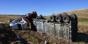 Jackknife and Other Common Types of Truck Accidents and Their Reasons