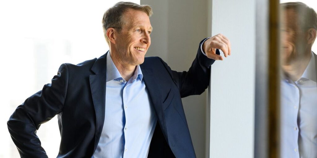 Ron Thomson: The Strategic Mind Behind Business Growth