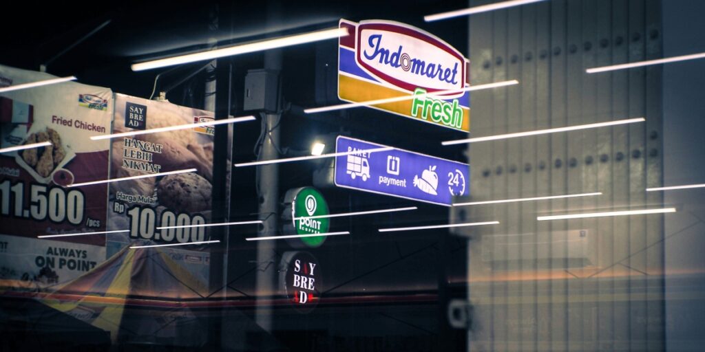 Elevating Curb Appeal: How Well-Crafted Sign Boards Drive Customer Engagement – Insights from Piros Signs