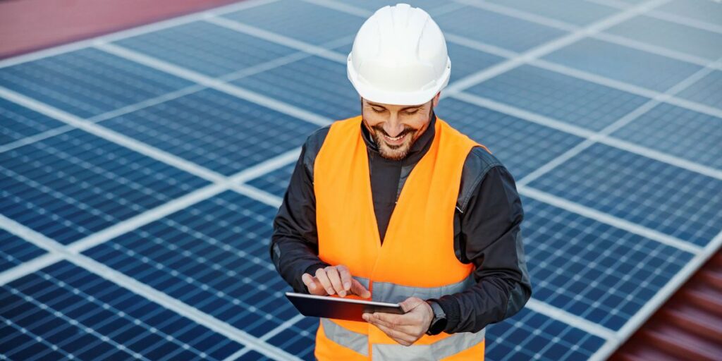 The Rise of Consumer-Funded Renewable Energy Lessons from Solar Panel Funding’s Innovative Model