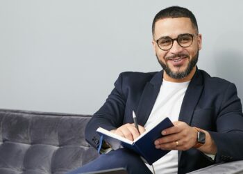 How to Measure PR Effectively Using the Right Media Metrics