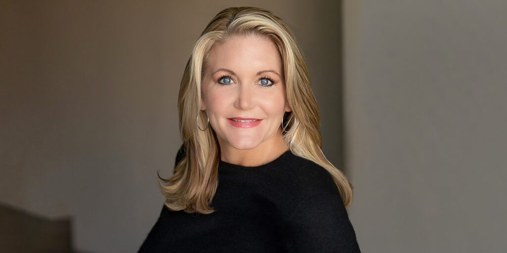 Breaking the Glass Ceiling: Linda M. Fisk’s Strategic Blueprint for Elevating Women into Leadership Roles Across Male-Dominated Industries