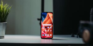 OPPO Introduces Reno13 F 5G: A Stylish and Reliable Mid-Range Smartphone