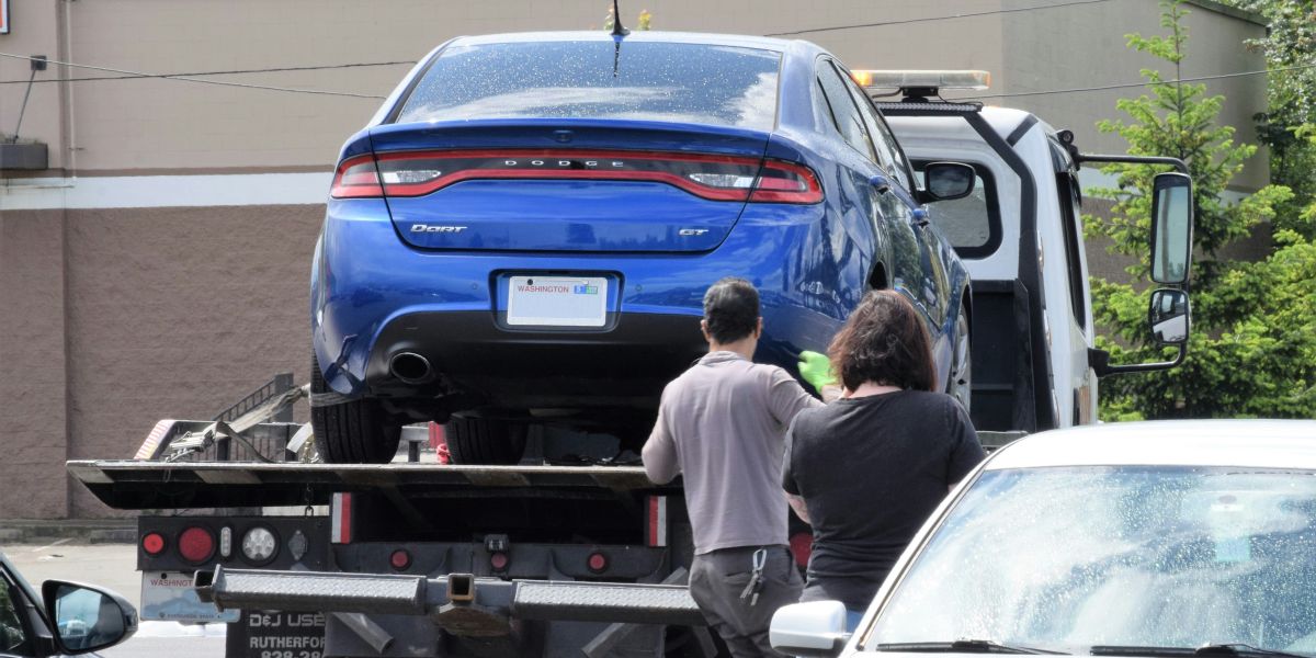 Dynamic Auto Movers: How to Prepare Your Car for Long-Distance Transport