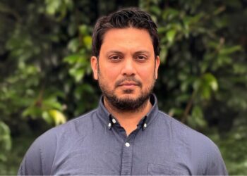 Mustafa Parekh: Techpreneur Behind the AI-Powered Data Solution "Lazy Admin"