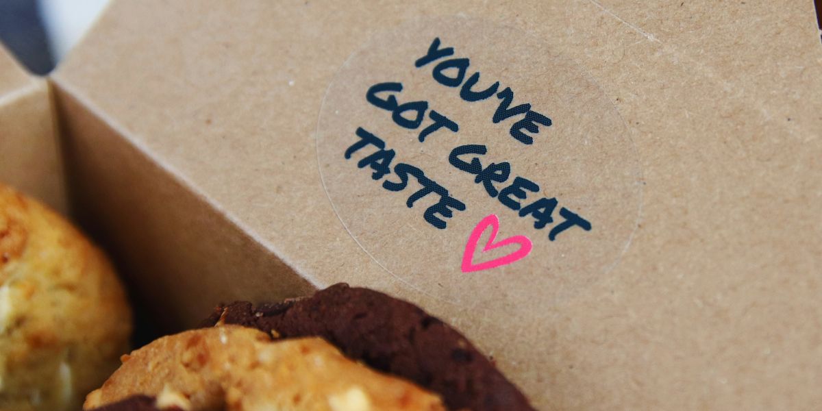 A Guide to Choosing the Right Cookie Packaging for Your Bakery