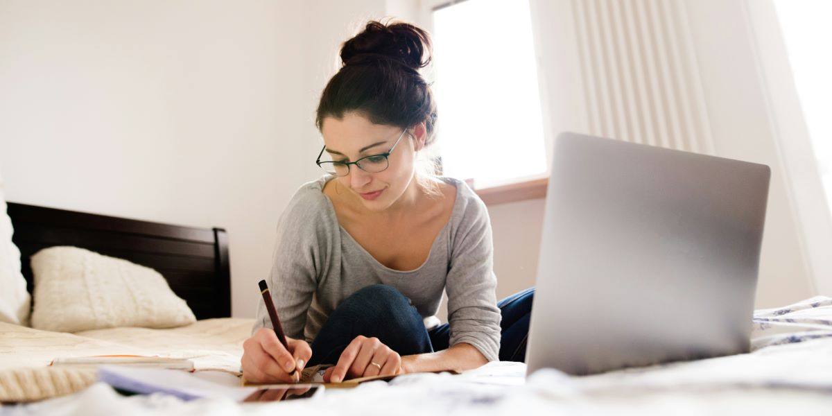The Critical Role of Tone and Voice in Professional Copywriting
