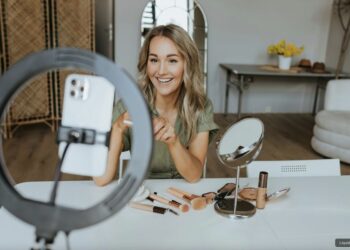 Evangeline Sarney Is Shaping the Future of Beauty Storytelling