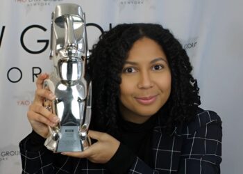 Guiding Global Artists: Elektra Yao’s Vision for Long-Term Creative Success