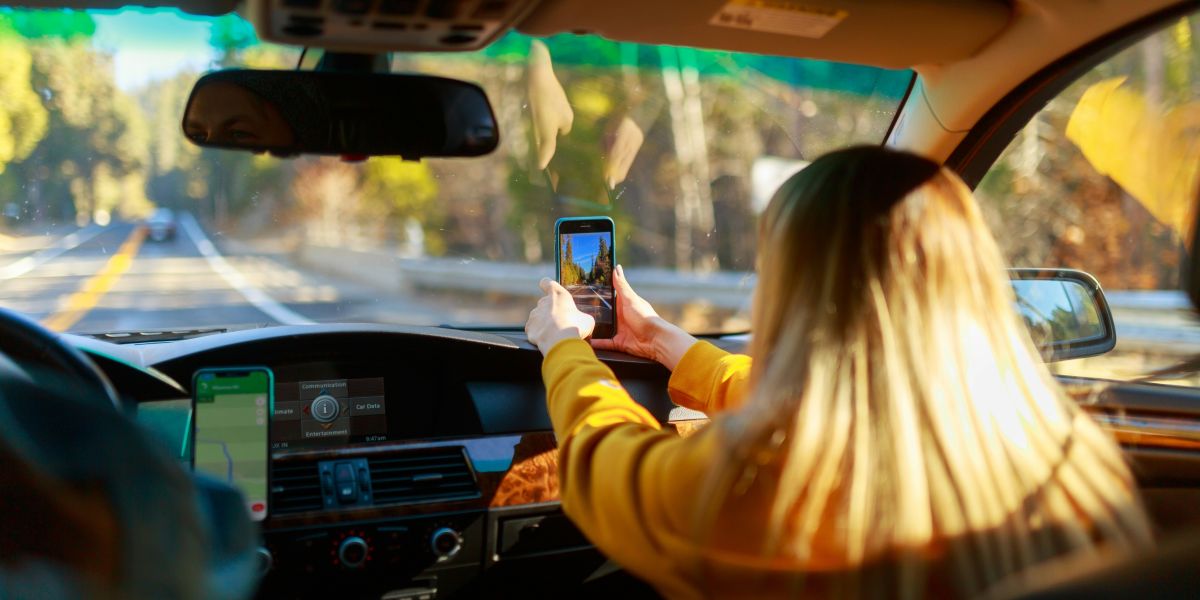 How to Create a Well-Equipped Road Trip Toolkit