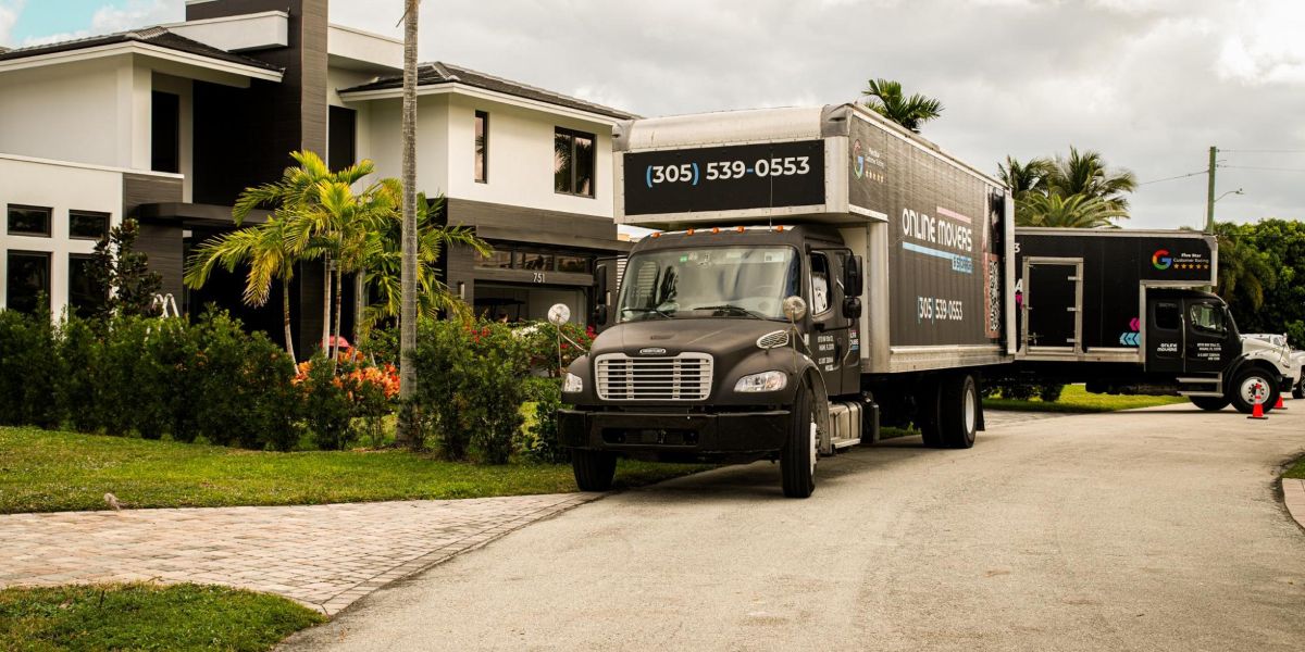 Professional Furniture Movers Miami for Local Moving Services with Online Movers Miami