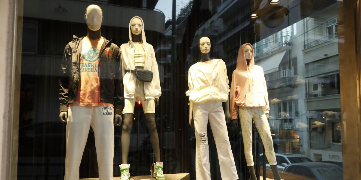 How Microtrends Are Shaping Macroeconomics in the Fashion Industry