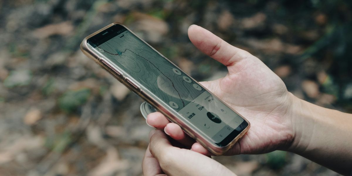 How Family1st GPS Devices Support Senior Care and Community Safety