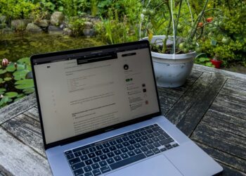 Should Businesses Consider Garden Rooms for Their Employees? A Look at the Potential Benefits and Costs