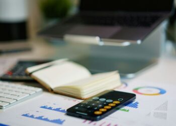 An Introduction to Financial Analytics: What It Is & How It Works