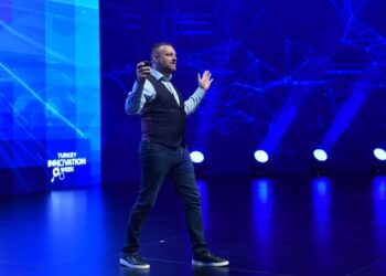 Designing Innovation from Leadership Down Cris Beswick and the Shift from Consultancy to CEO Partnership