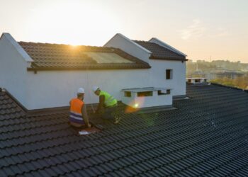 Essential Roofing Maintenance Tips for Corporate Buildings