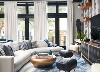 Expert Tips from Juliana Ewer- How to Spot Red Flags When Hiring a Contractor for Your Home Renovation