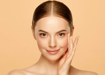 How Ceramides Benefit Your Skin Key Role in Hydration, Barrier Repair, and Healthy Glow