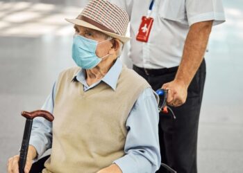 How Emergency Fall Response Systems Empower Seniors To Live Independently