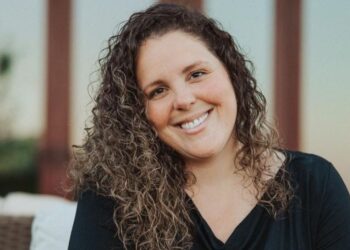 Reinventing Success The Liz DeFinnis Journey to Empowerment