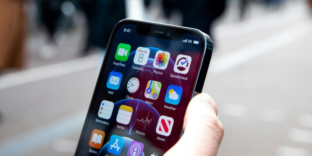The Great Phone Ban Wave How States Are Changing School Policies in 2025