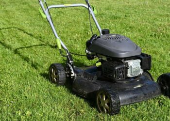 The Inner Strength Understanding Quality Mower Belt Materials for Peak Performance