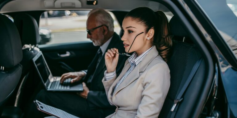 The Shift from Command to Collaboration Modern Leadership in Hybrid Teams