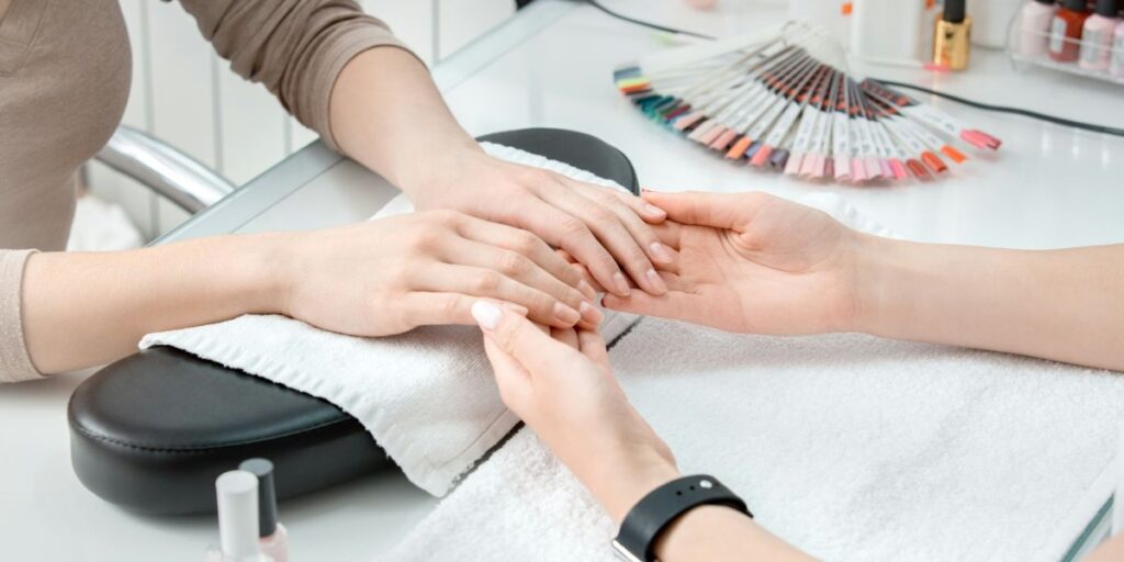 Trends vs. Classics in Manicure Nataliia Zapara’s Professional View on Fashion and Style