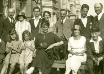 Understanding Your Past: A Look into the Genealogy Trend