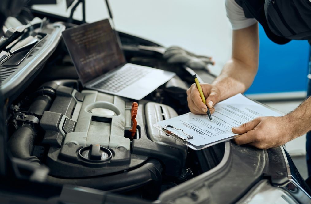 Ways to Streamline Your Shop’s Auto Repair Invoice