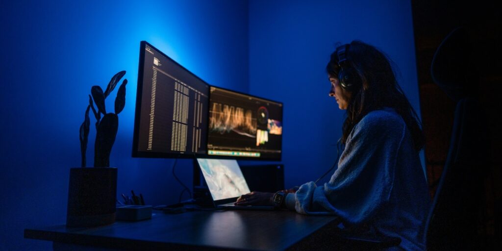Efficient Workflow and Practices in Professional Color Correction