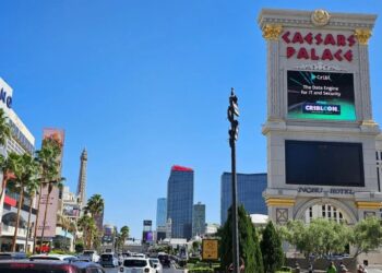 Spotlight Outdoor Ads: Does Billboard Advertising Work? A Closer Look at Its Impact in Las Vegas