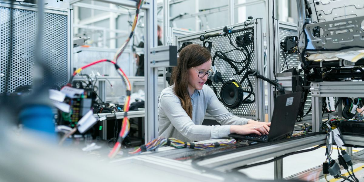 Stable Kernel: Turning Technology Into a Competitive Advantage – From Pain Points to Opportunities