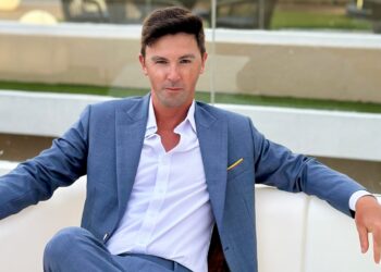 From New York Design Origins to Global Appeal How Sartoro’s Online Custom Suit Business is Disrupting Fashion Norms and Scaling Across Borders