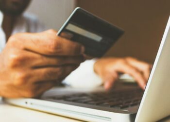 Key PPC Trends Ecommerce Marketing Agencies May Want to Watch in 2025