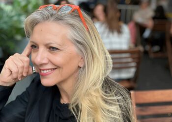 The Act 2 Revolution: How Veronique Gautier Helps Women Redefine Success and Vitality