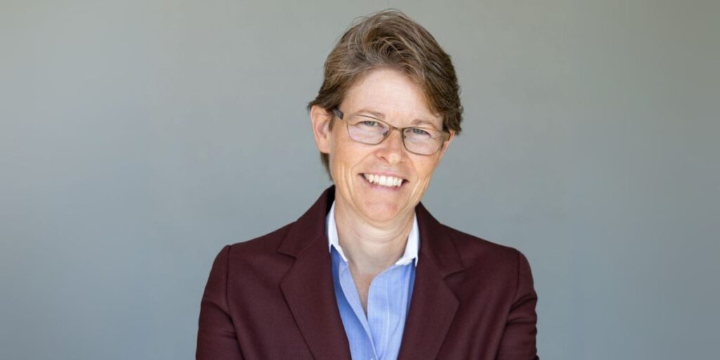 Redefining Law Firm Ownership: Victoria Collier Encourages Attorneys to Build with the End in Mind and Exit Strong
