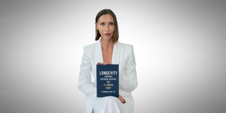 Alexandra Kash’s Approach to Health: Embracing the 15-Minute Movement Habit