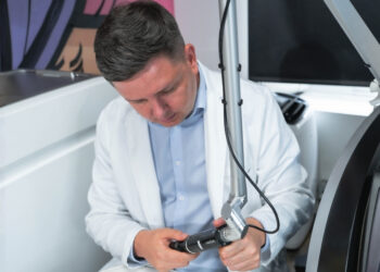 From New York Visionary to Industry Standard: How Mikalai Varabyou Is Redefining Safe Laser Aesthetics in America