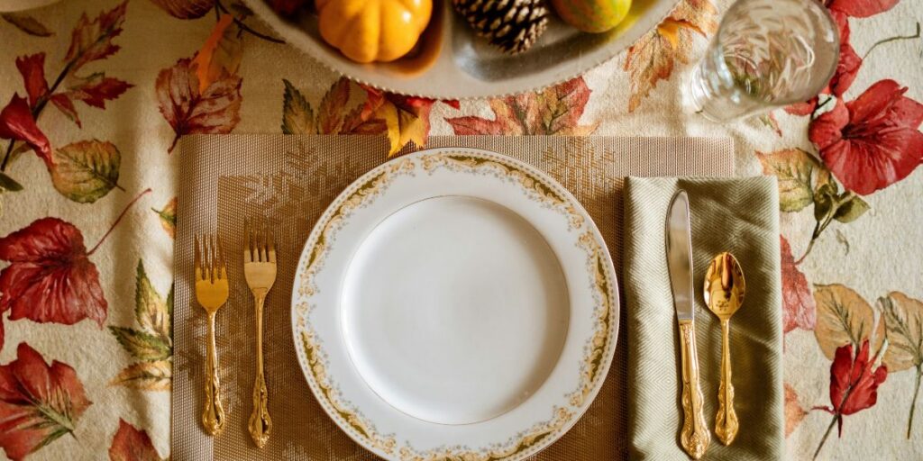 Going To Your Boyfriend's House for Thanksgiving? Here's What To Wear