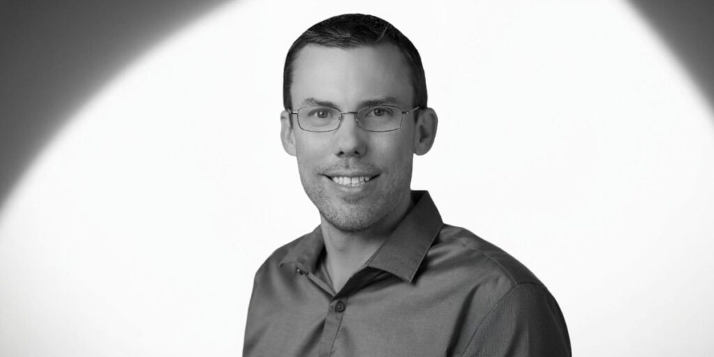 Sean Lorch: From Illinois Appraiser to Naples Condo Specialist - A Journey of Expertise and Customer-First Values