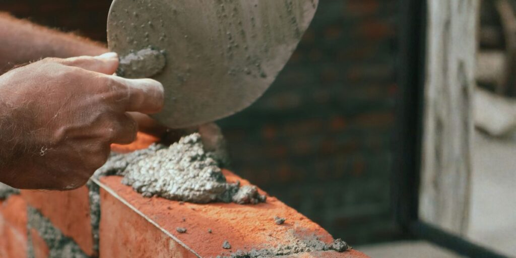 Sustainable Concrete Manufacturing with Eagle Concrete Products: Reducing Carbon and Maintaining Strength