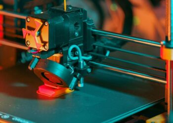 The Future of Precision Manufacturing: How CEOs Lead in a High-Tech World