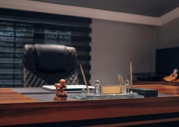 Rebecca Zung Empowers Individuals Facing Narcissists in Family Court